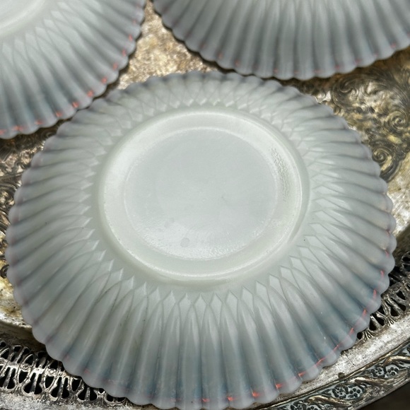 Antique Petalware Monax Gold Trim Saucers Set of 3 Vintage Macbeth Evan’s - Picture 6 of 7